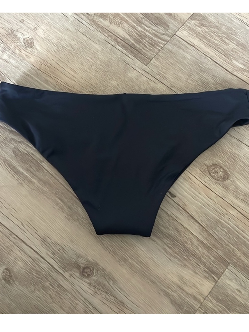L*Space Estella Cutout Classic Bikini Bottom In Black nwot - Picture 5 of 5